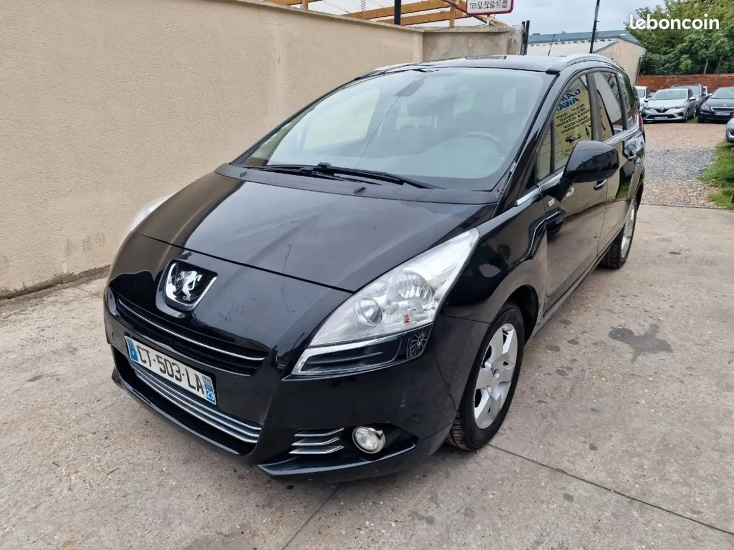 Peugeot 5008 1.6 hdi 115ch style 7places Negro - 1