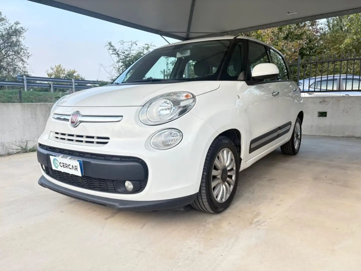 Fiat 500L 1.3 Multijet 85 CV OK NEOPATENTATI FARI FENDI Bianco - 1