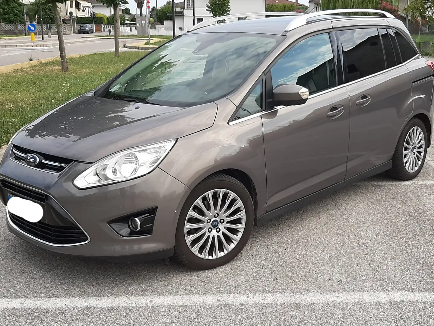 Ford C-Max C-Max 7 II 2010C-Max7 1.0 ecoboost Titanium s - 1