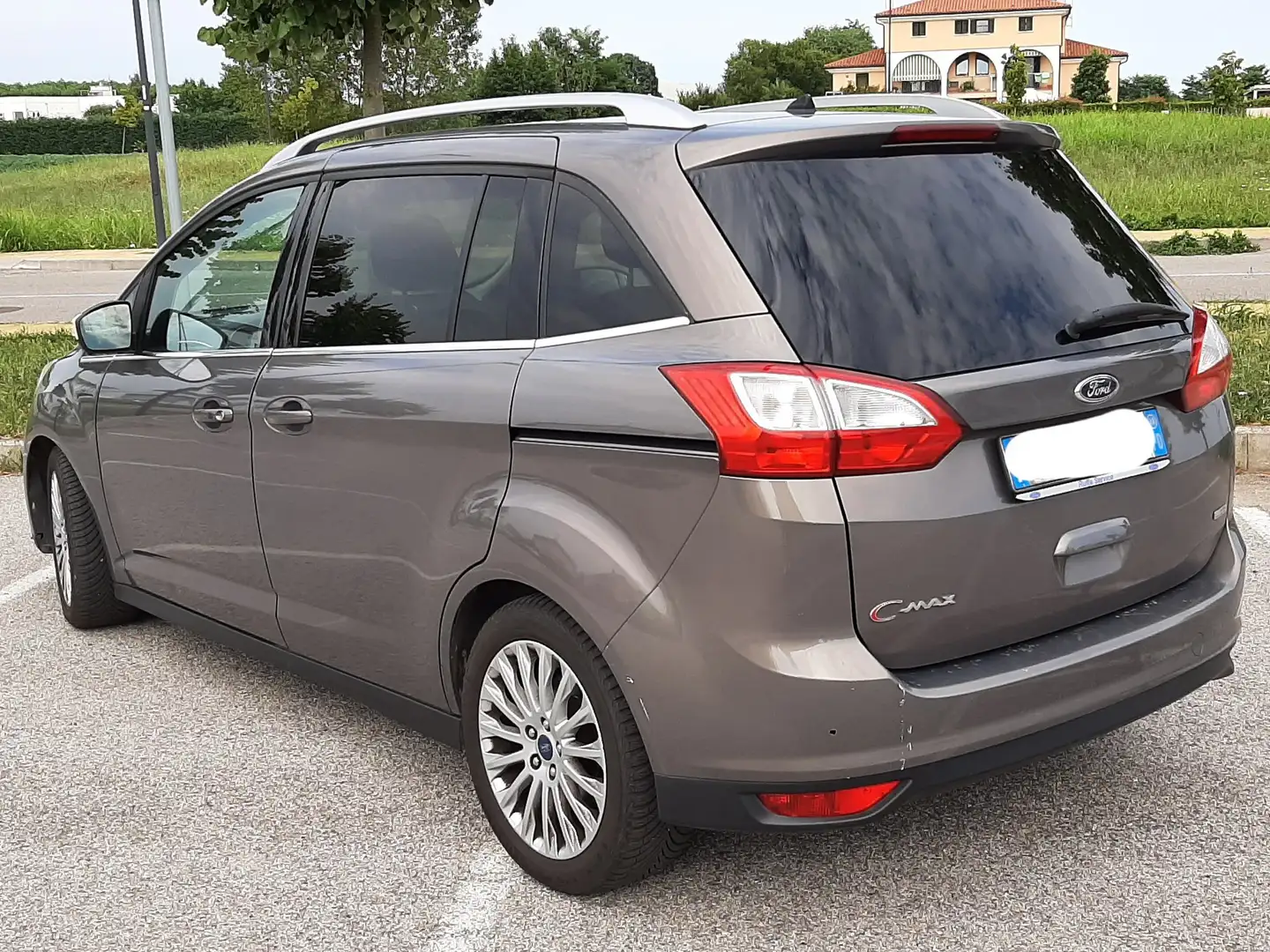 Ford C-Max C-Max 7 II 2010C-Max7 1.0 ecoboost Titanium s - 2
