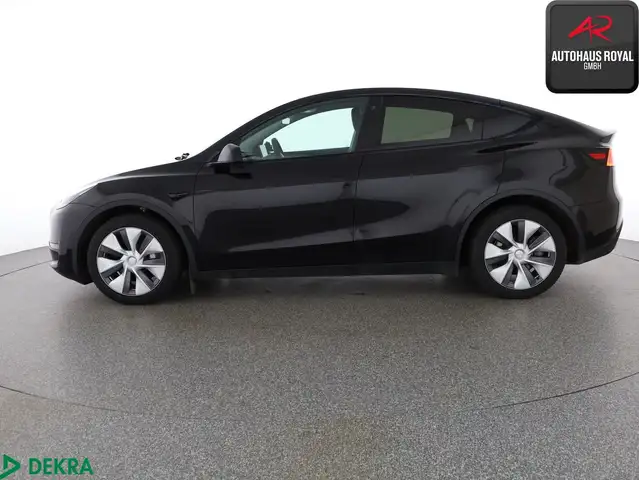 Tesla Model Y view 2