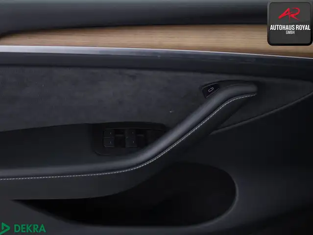 Tesla Model Y view 13