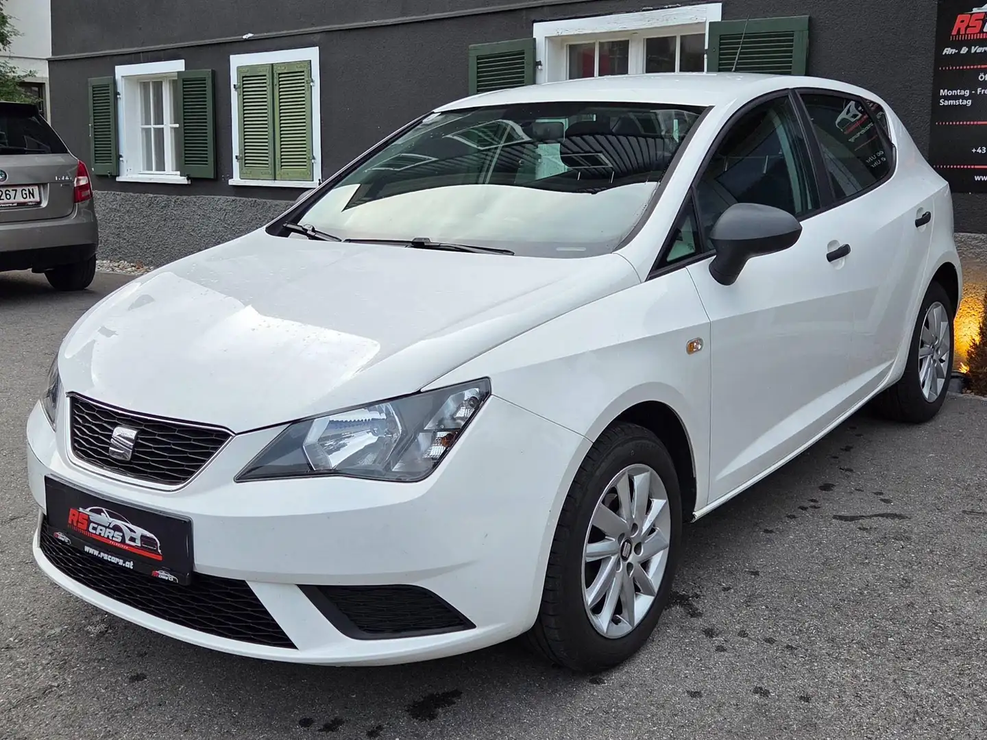 SEAT Ibiza Reference "Candy" Weiss Weiß - 1