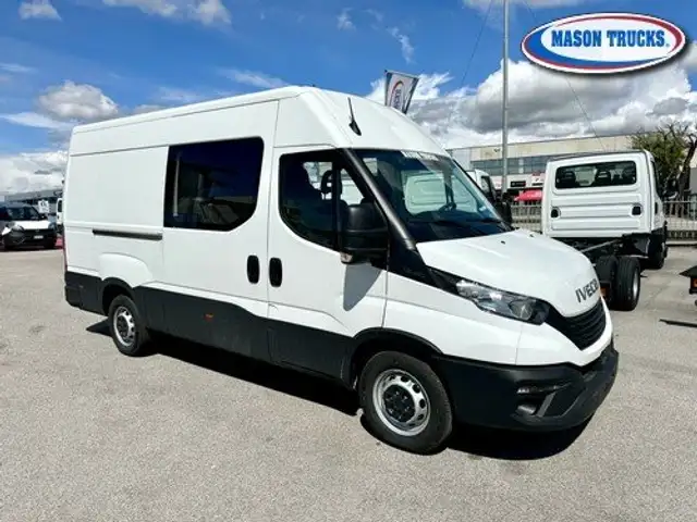 Iveco Daily 35s140 7 posti