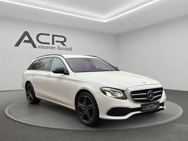 Mercedes-Benz E 400 d 4Matic Airmatic/LED/BUR/Distro/AHK/Totwin