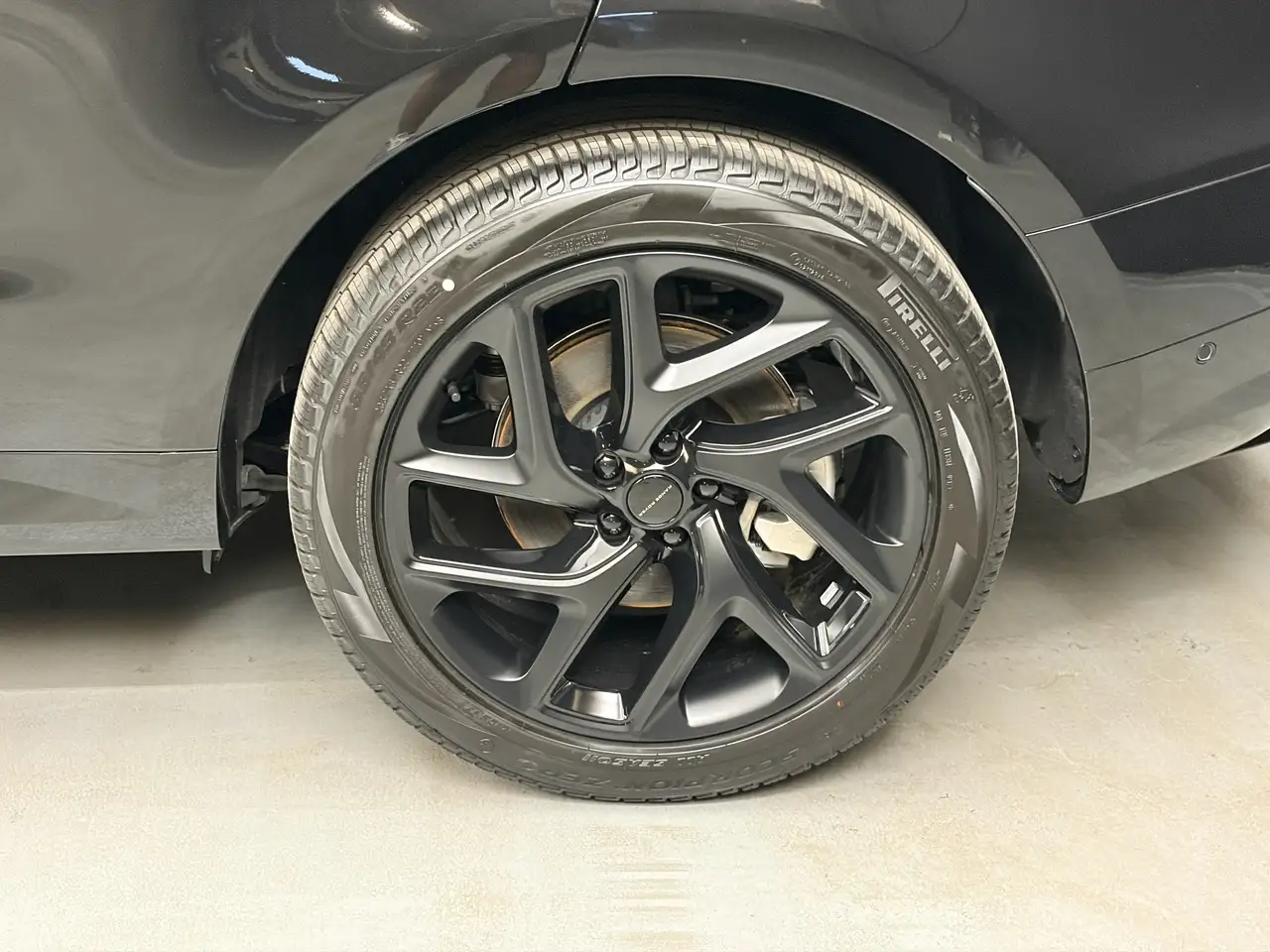 Land Rover Range Rover Sport снимка Land Rover Range Rover Sport
