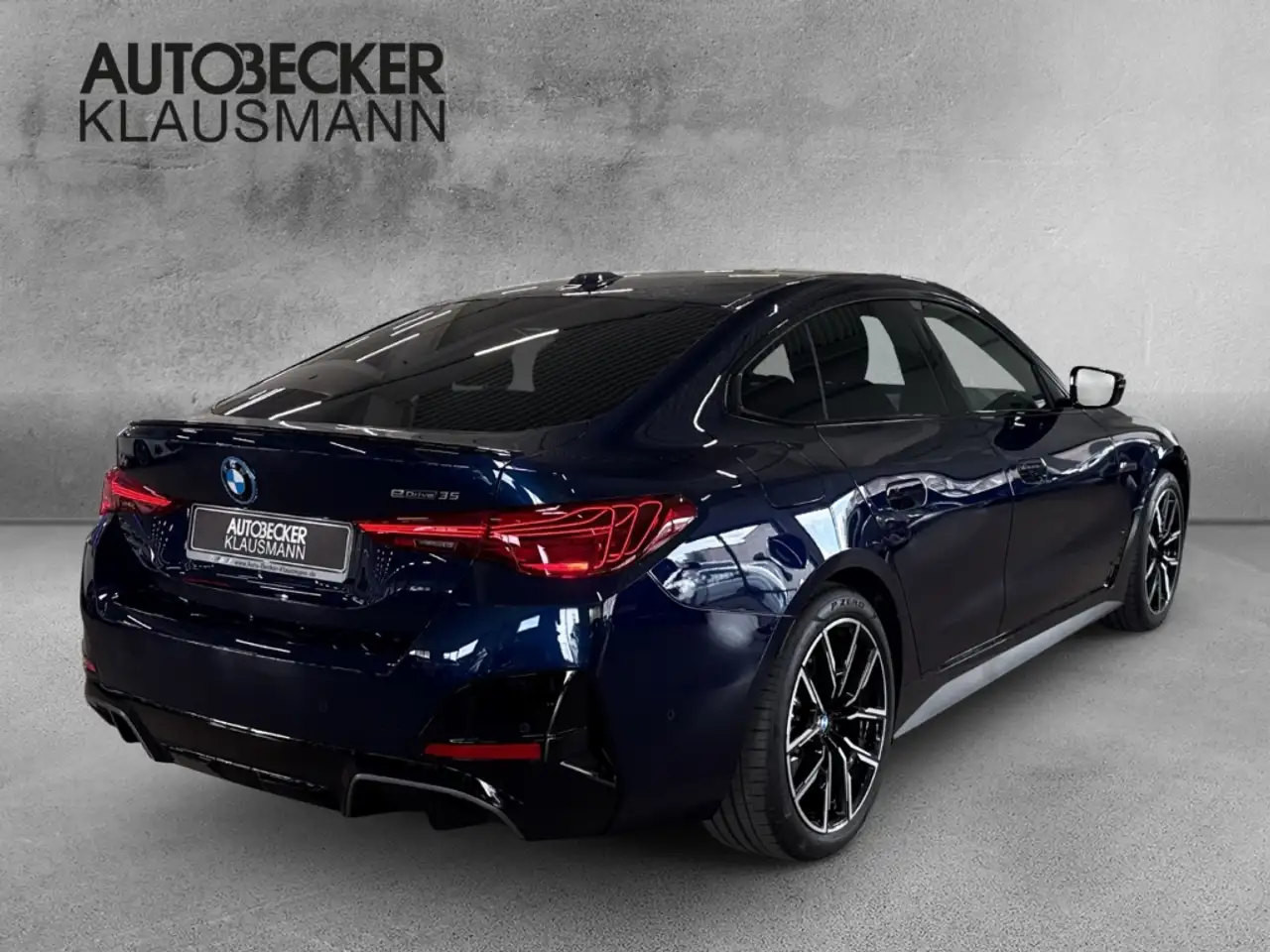 BMW i4 eDrive35 inkl. Service Inklusive Paket 4 Jahre/ohn 2