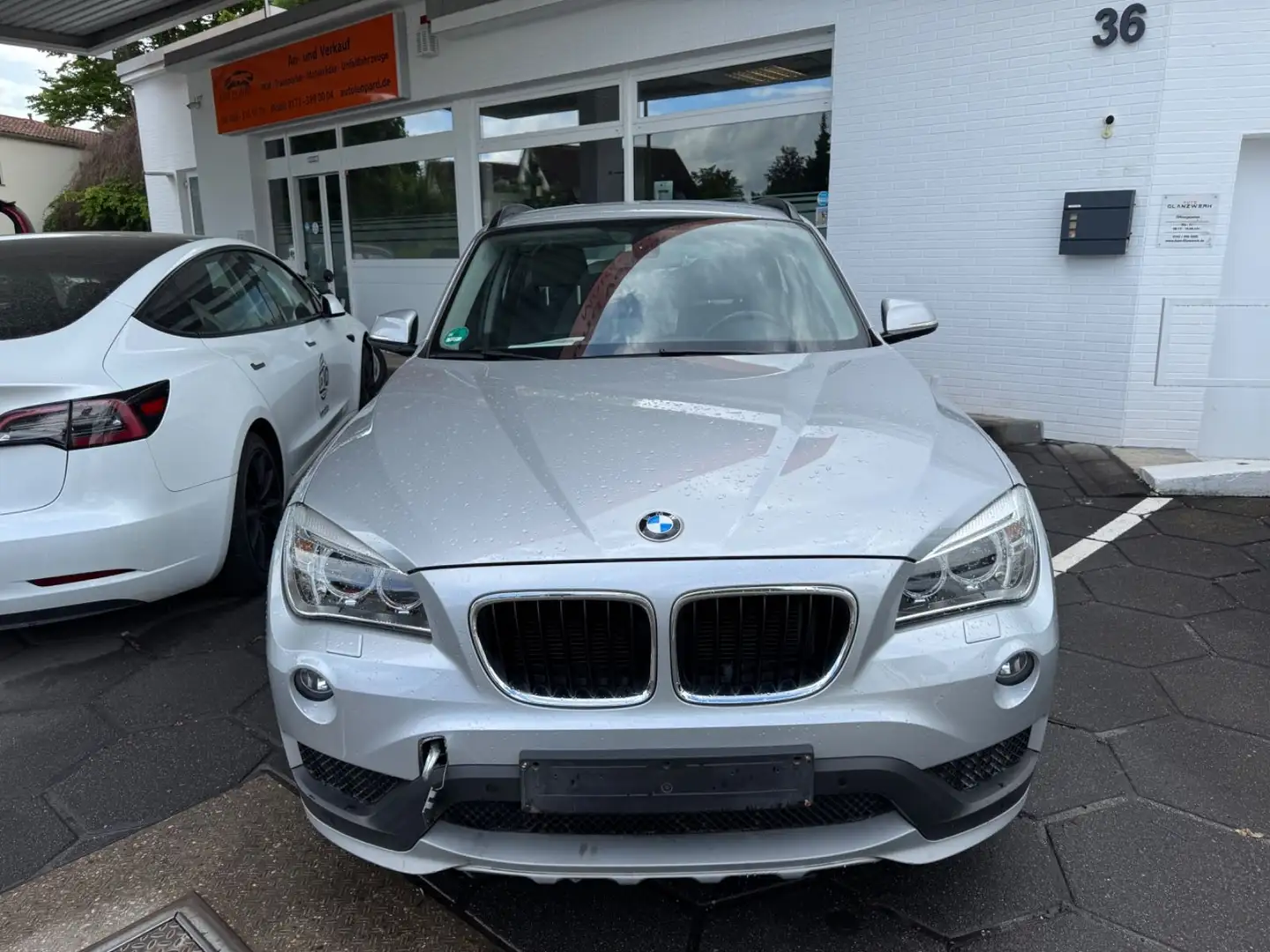 BMW X1 Baureihe X1 20 d sDrive, Motorschaden Srebrny - 1
