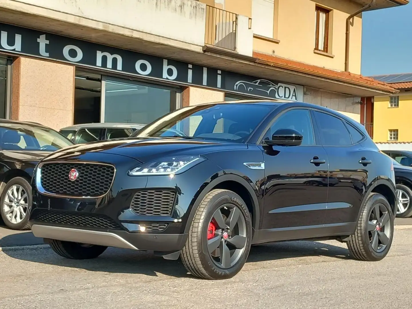 Jaguar E-Pace P200 2.0 AWD aut. S ANDROID-CARPLAY-CAMERA-LED Negro - 1
