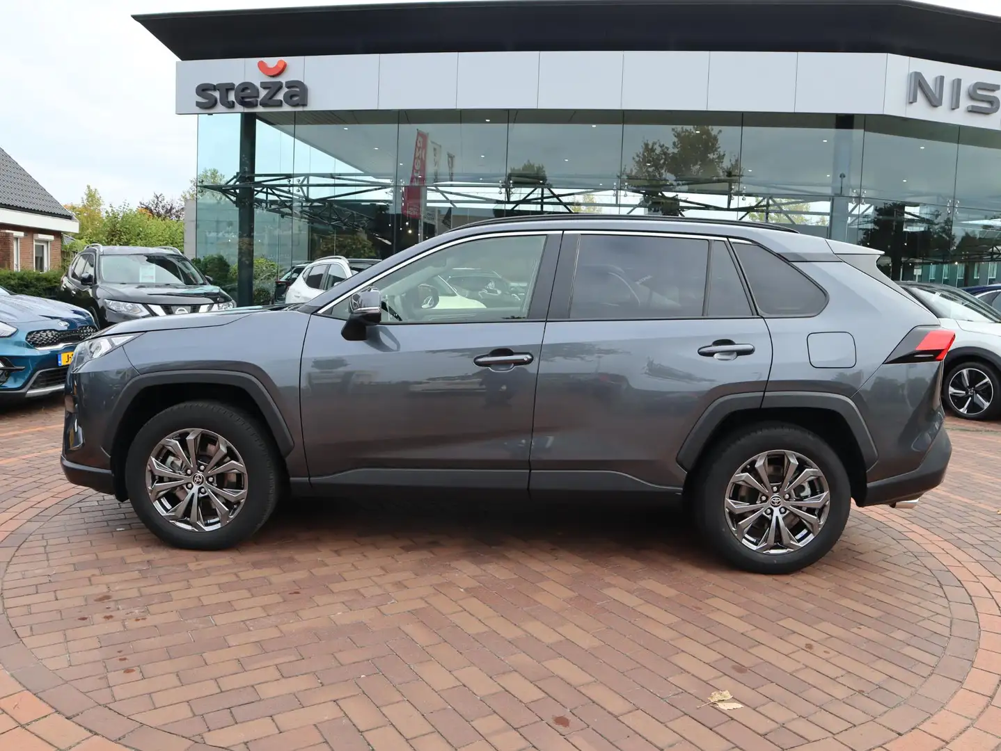 Toyota RAV 4 2.5 Hybrid Active | Lederen Bekl. | Stoel- & Stuur Grijs - 2