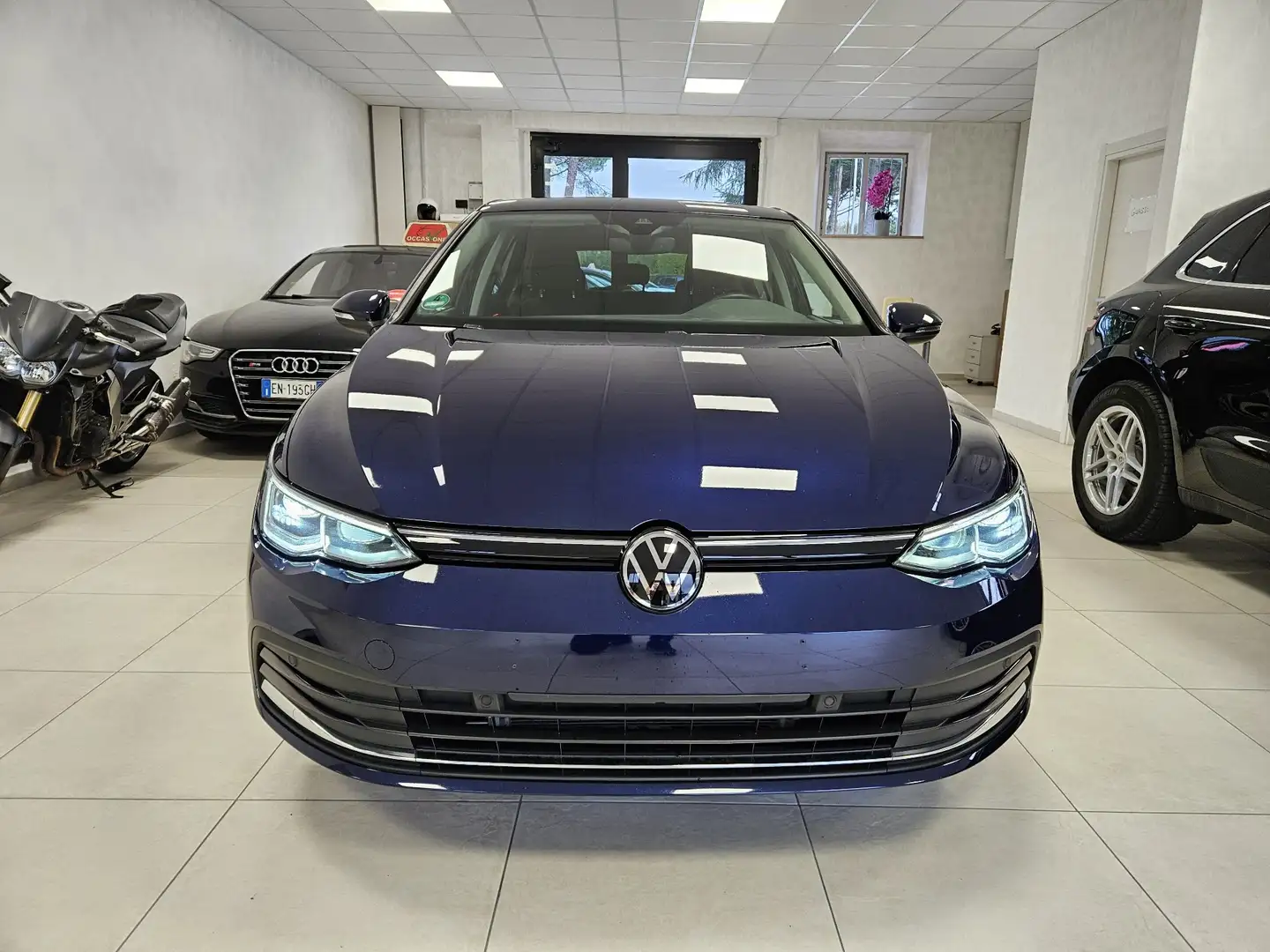 Volkswagen Golf 2.0 tdi 1st Edition Life 115cv Azul - 2