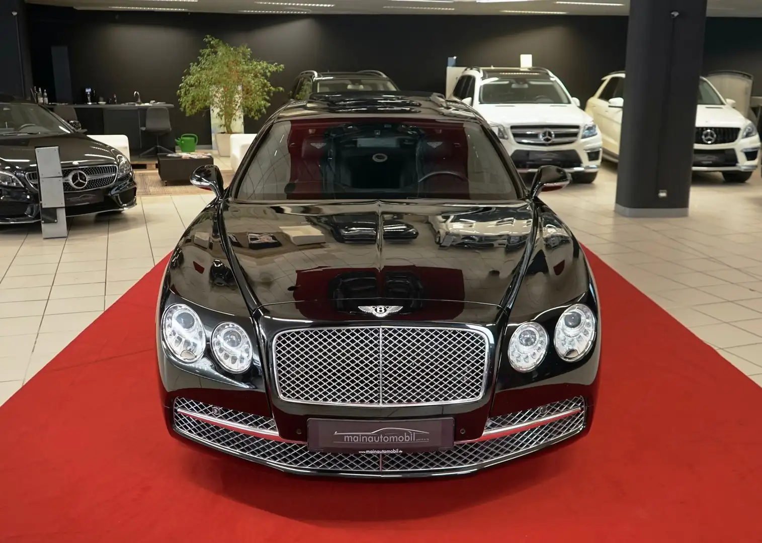 Bentley Flying Spur Mulliner 4-Sitzer Naim S Negro - 2