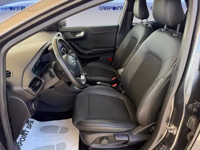 Ford Puma view 9