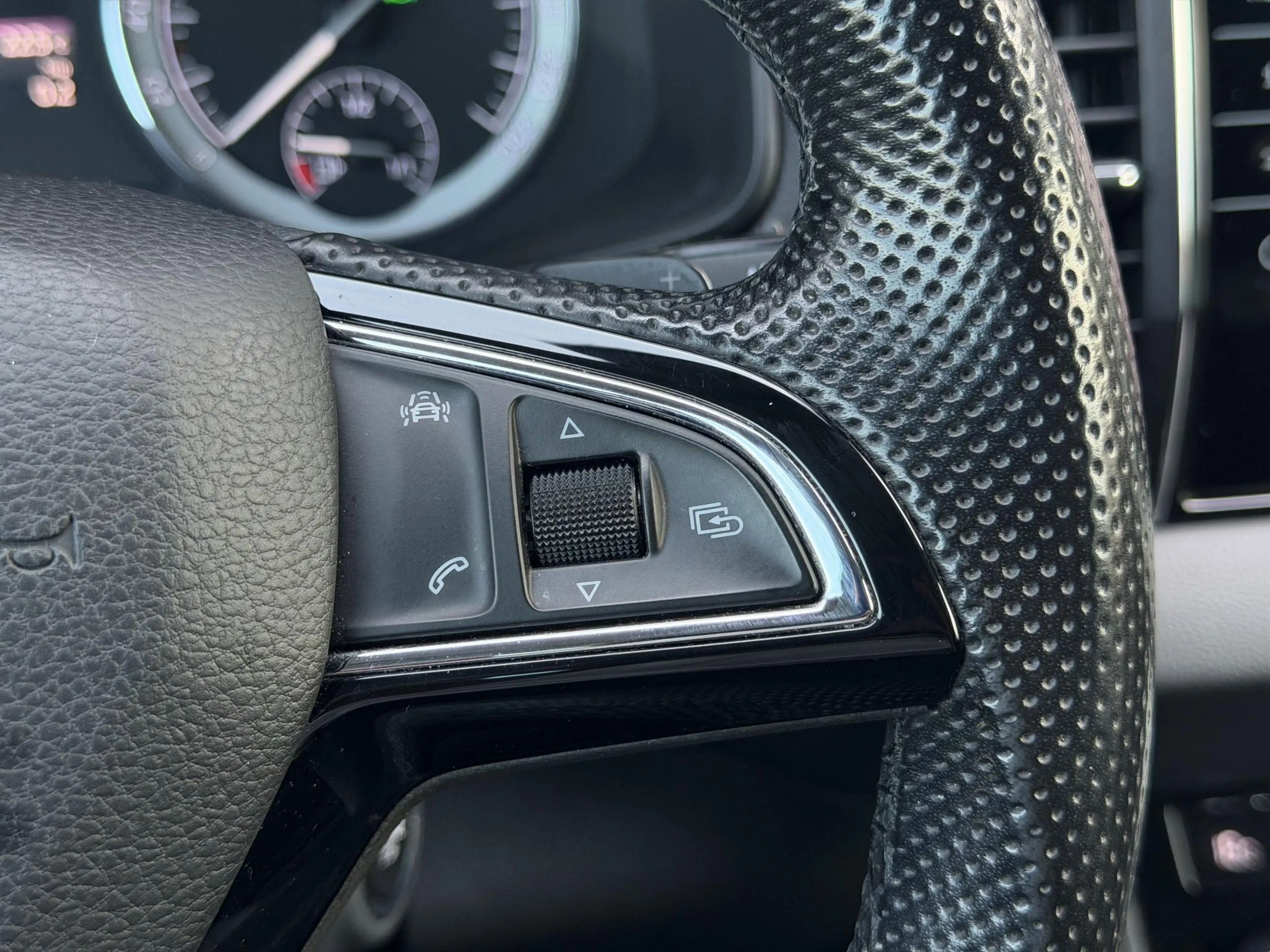 Skoda Karoq 1.5 TSI ACT Style Business Navi | Camera | NAP — photo 15