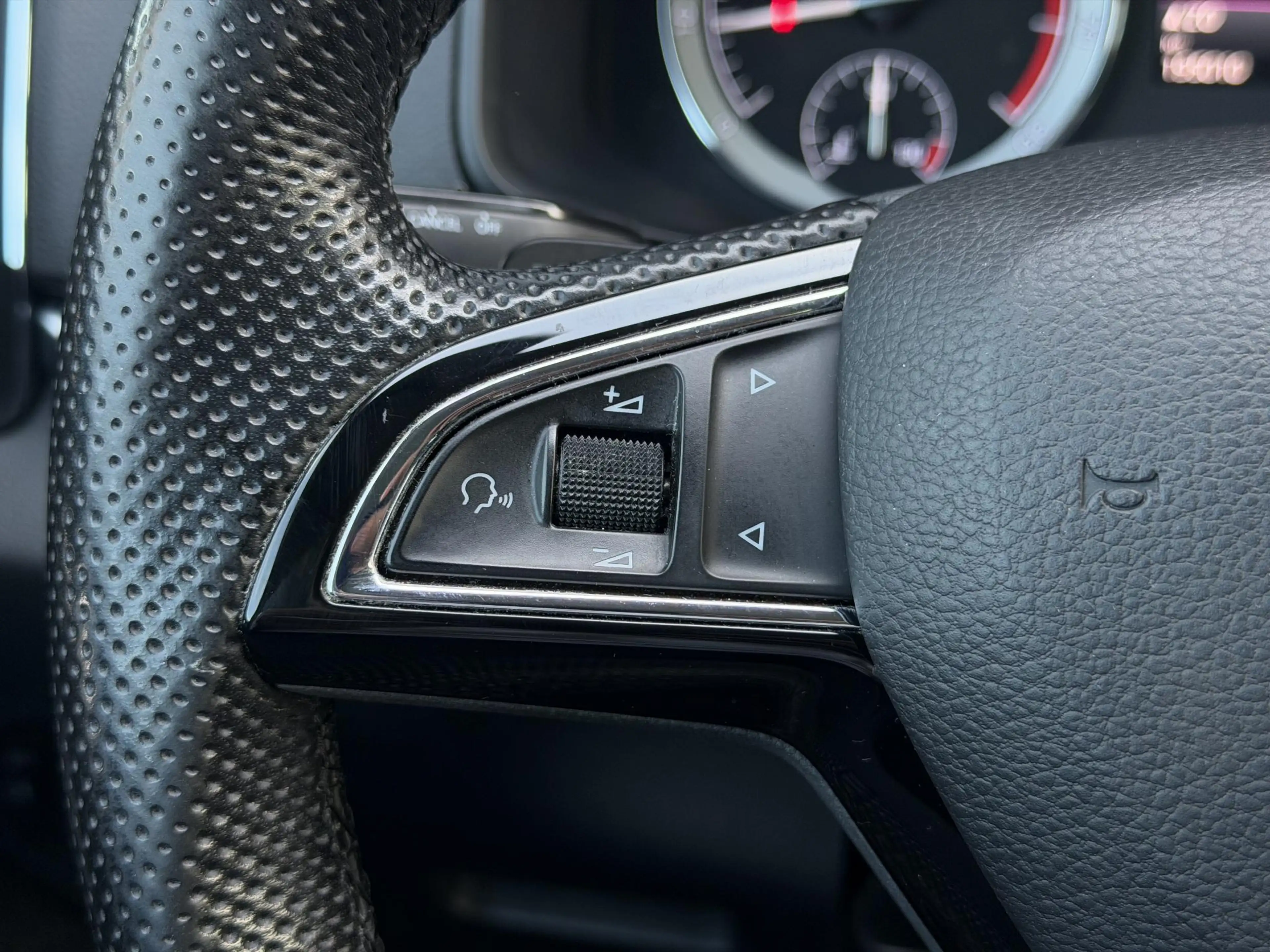 Skoda Karoq 1.5 TSI ACT Style Business Navi | Camera | NAP — photo 14
