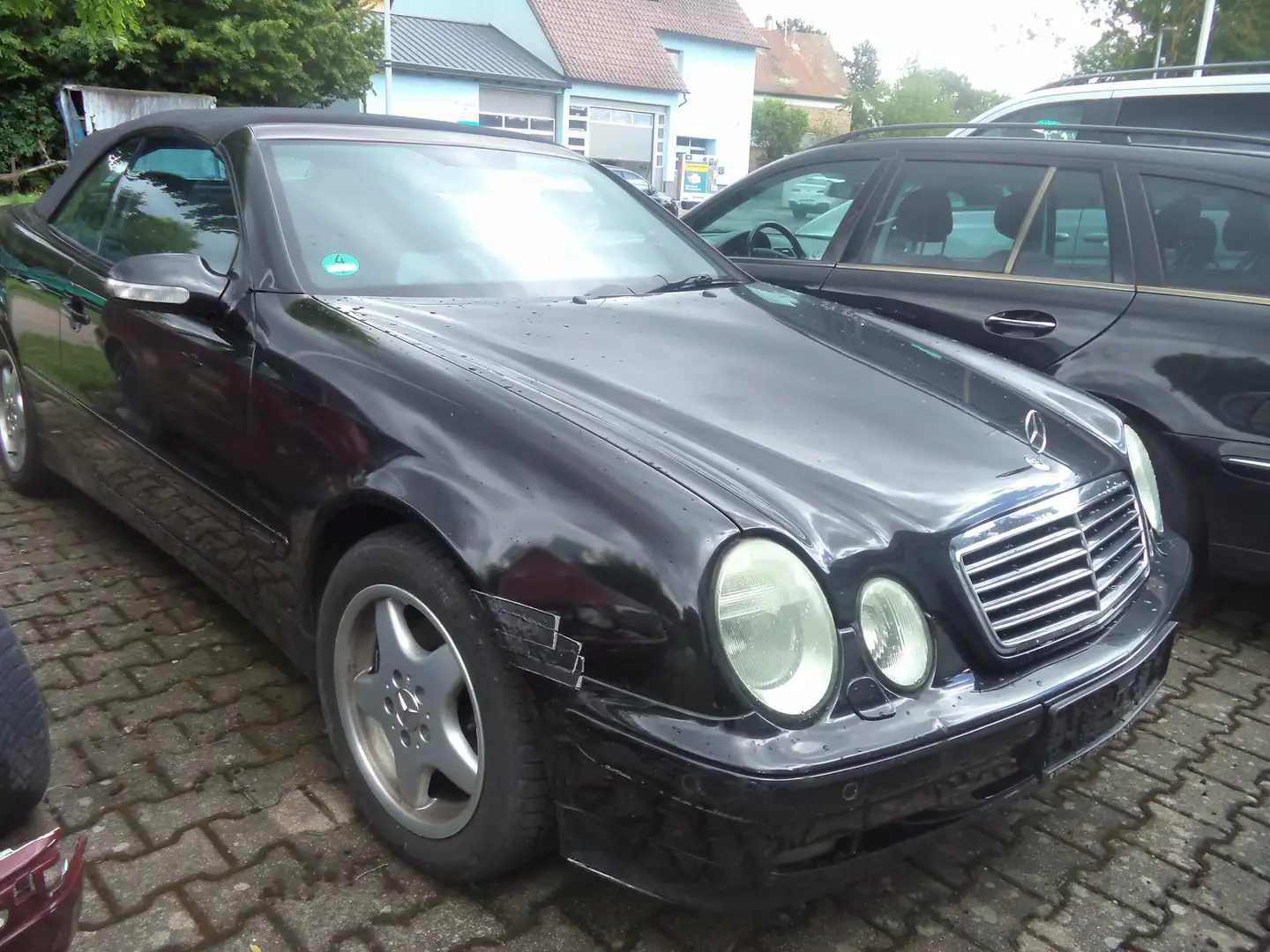 Mercedes-Benz CLK 200 Cabrio Avantgarde Leder Noir - 2