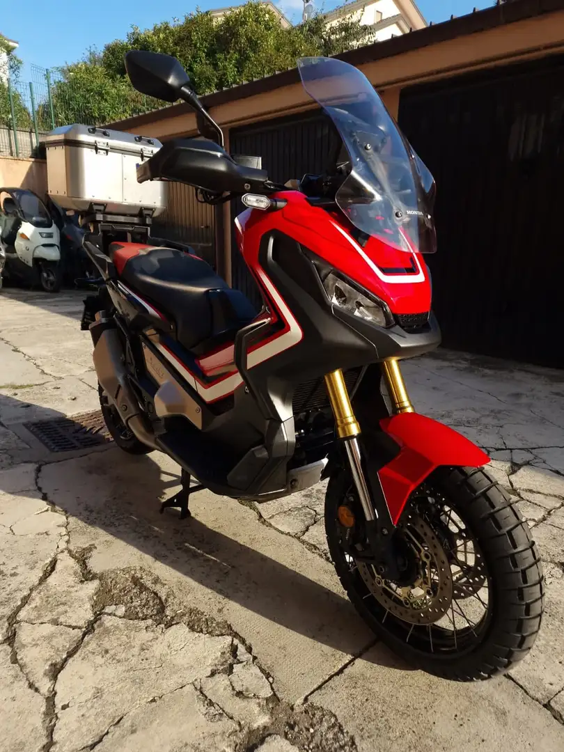Honda X-ADV 750 Rosso - 2
