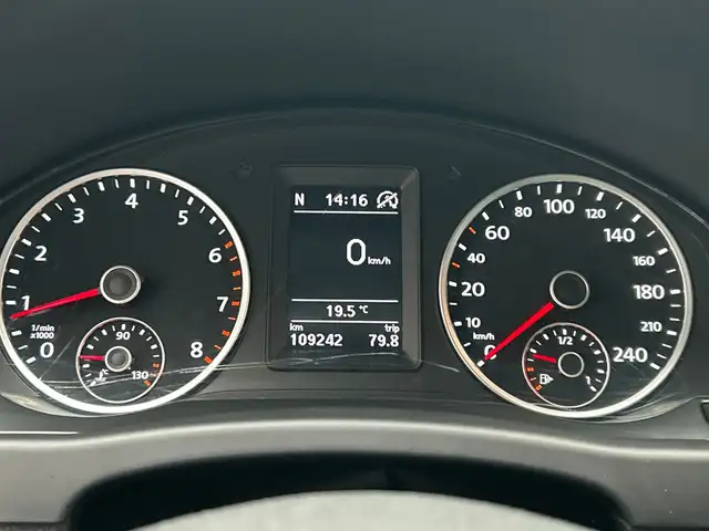Volkswagen Tiguan view 28