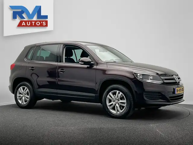 Volkswagen Tiguan view 24