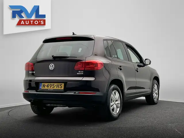 Volkswagen Tiguan view 21