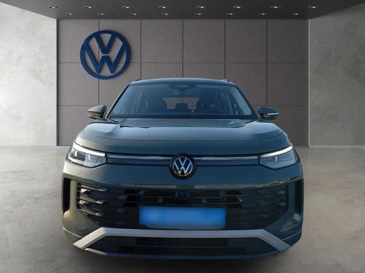 Volkswagen Tayron 1.5 eTSI DSG Life Navi IQ.Light DAB+ Fron Grün - 2