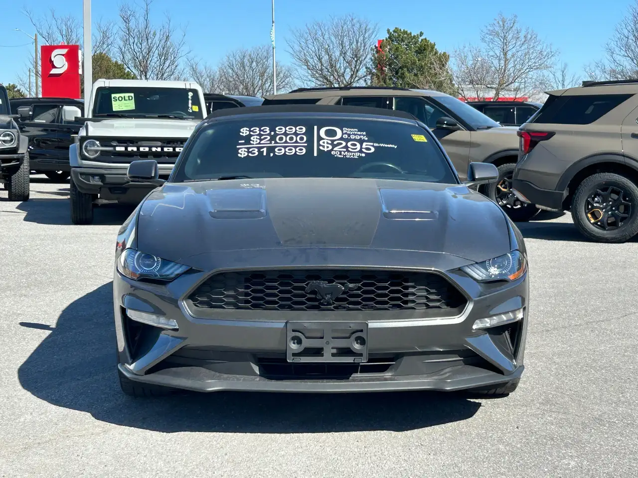 Ford Mustang снимка Ford Mustang
