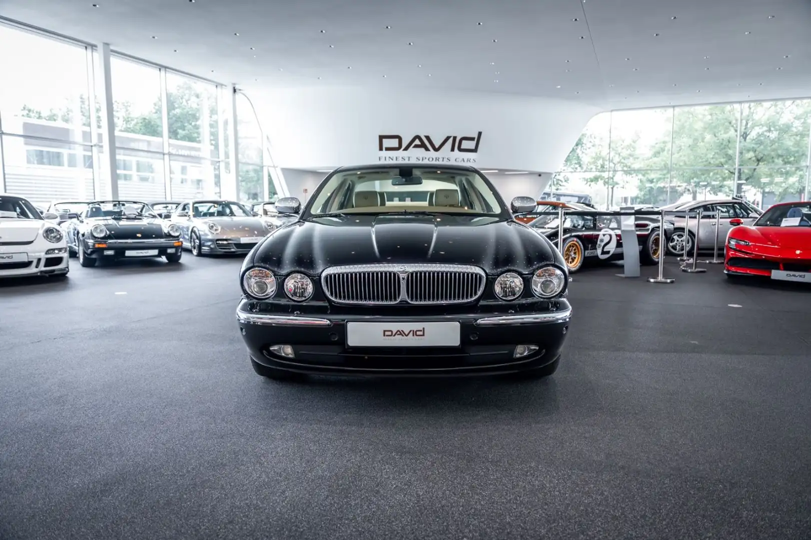 Jaguar Daimler Super Eight*Lang*Einzelsitze*Deutsch*Unfallfrei* Schwarz - 1