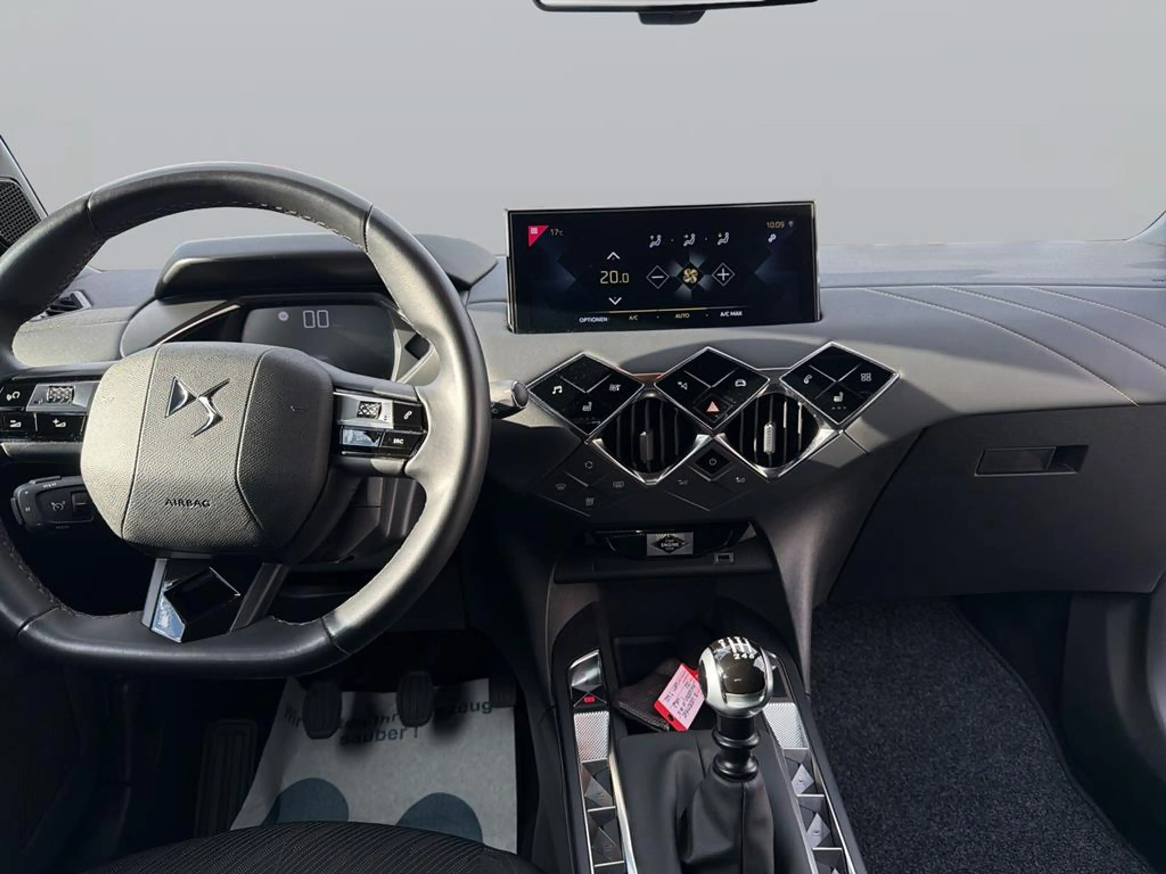 DS Automobiles DS 3 Crossback Montmartre KLIMA+NAVI — photo 10