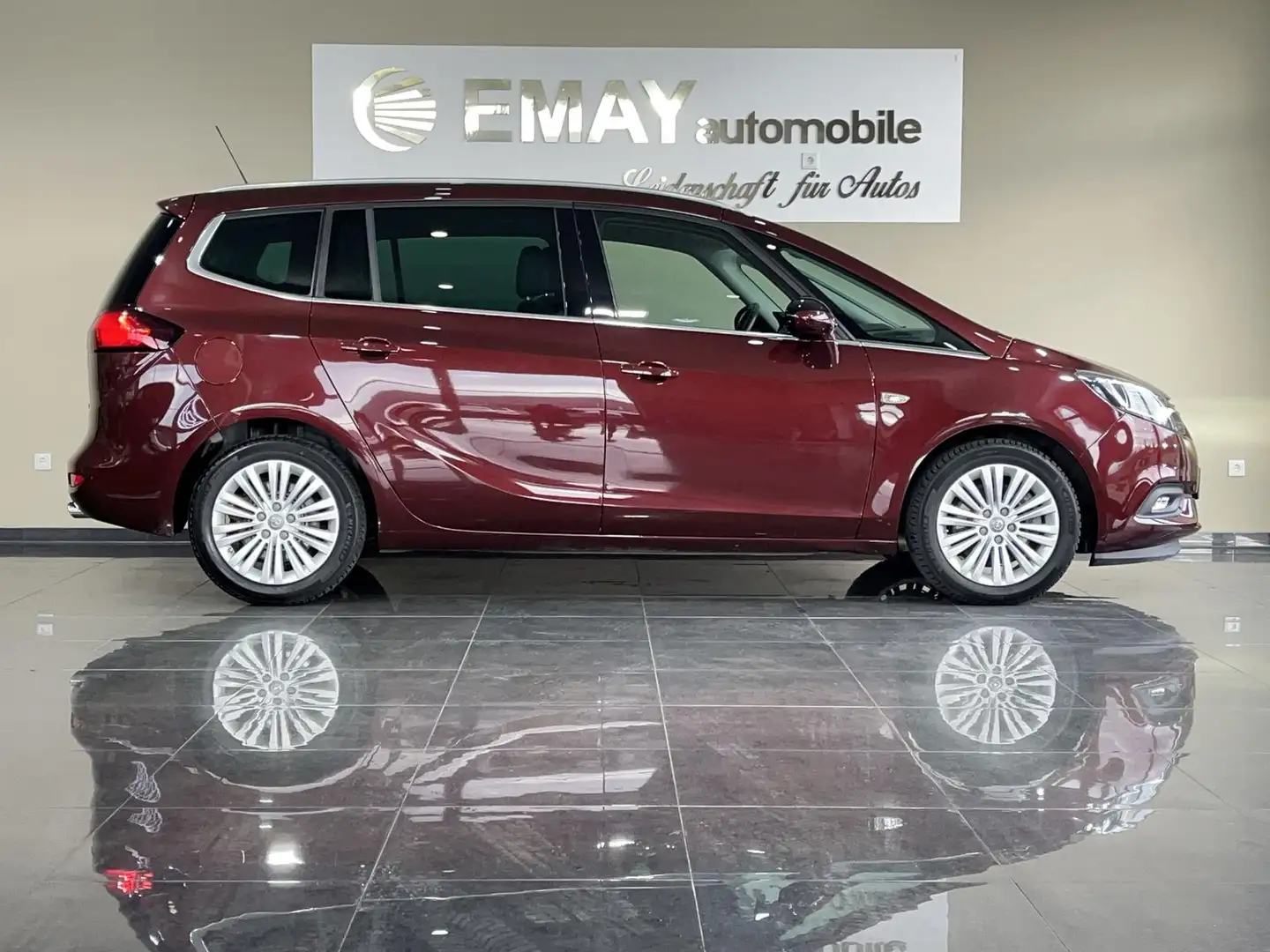 Opel Zafira Tourer 1.6 SIDI Turbo Innovation Braun - 2