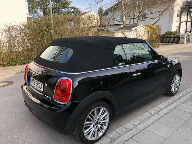 MINI Cooper Cabrio