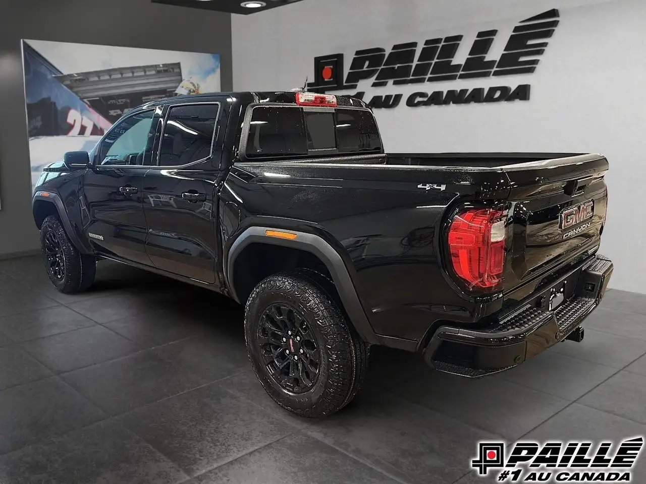 GMC Canyon снимка GMC Canyon