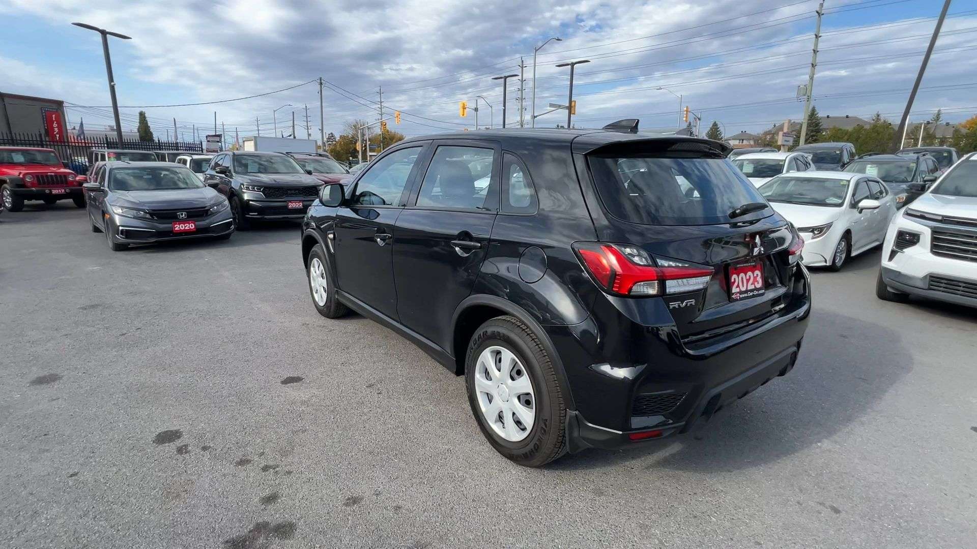 2023 Mitsubishi RVR