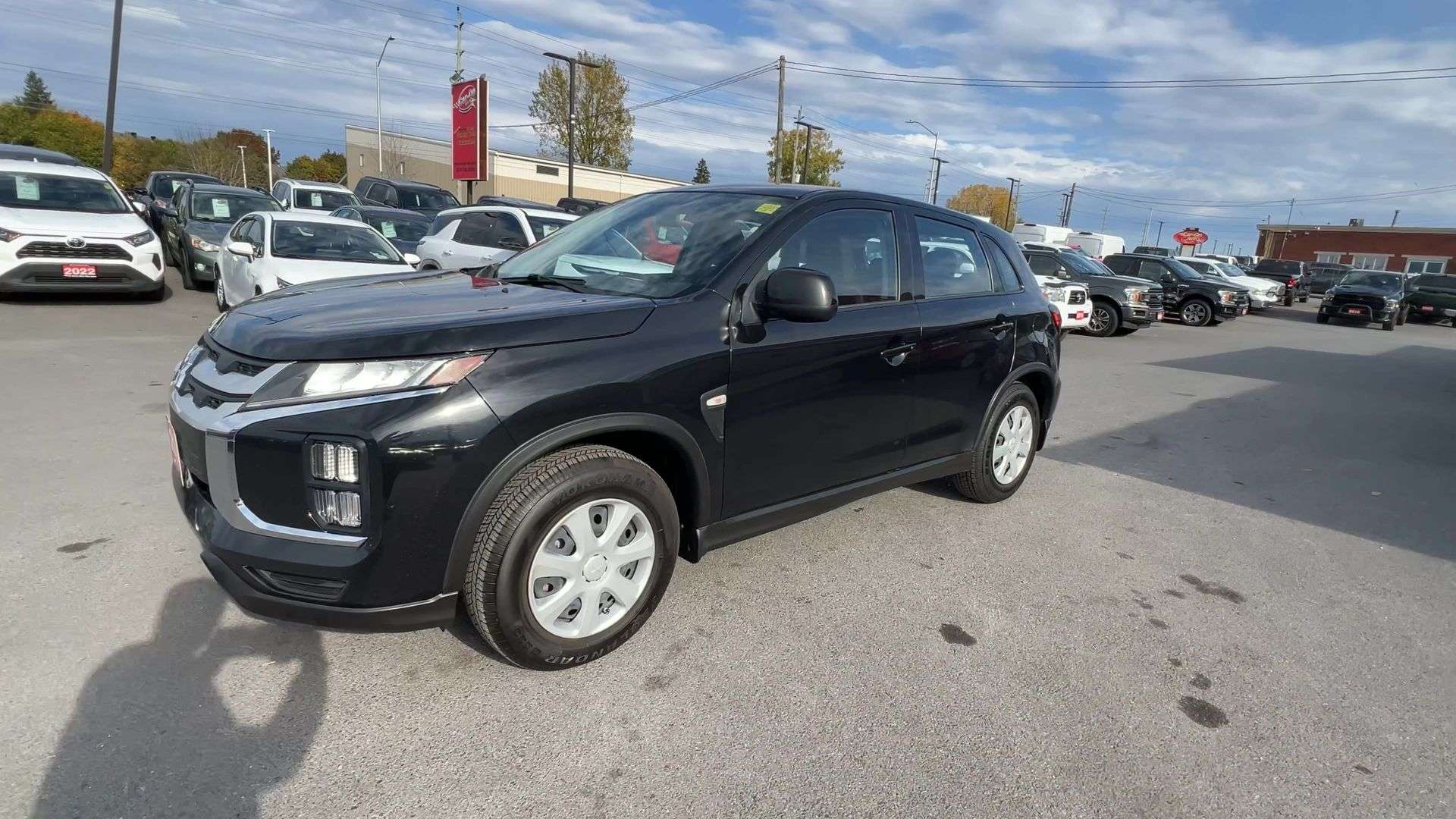 2023 Mitsubishi RVR