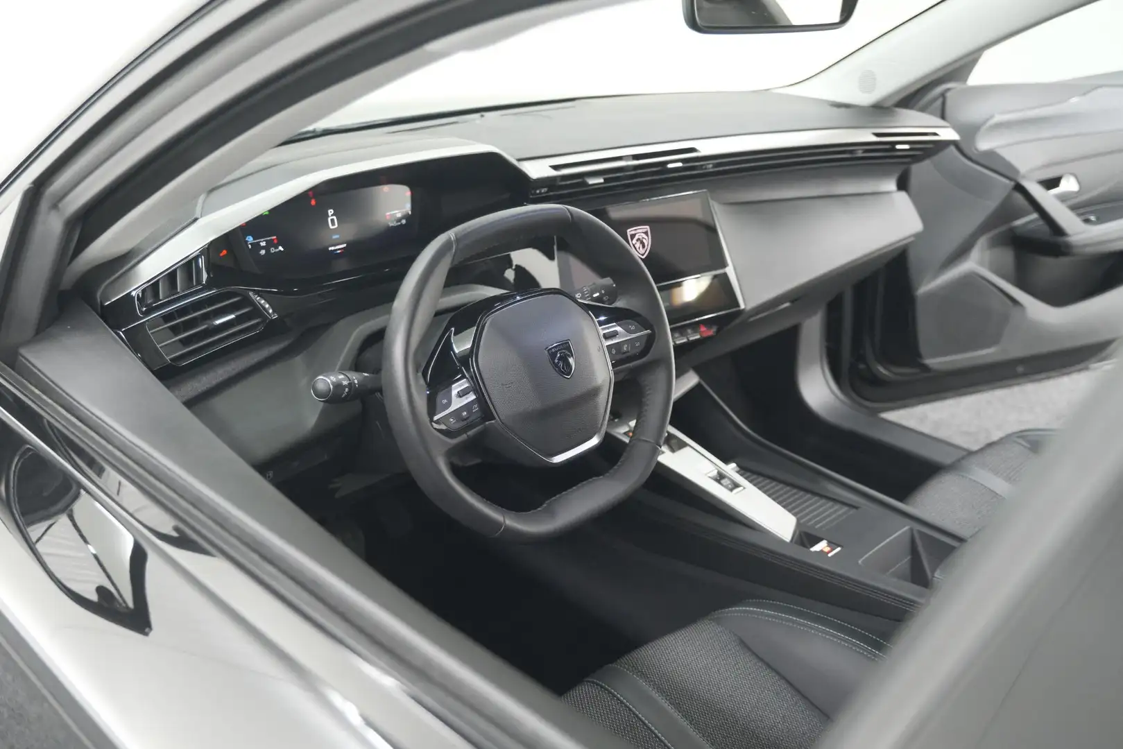 Peugeot 308 SW 1.6 Plug-in Hybrid 180 Allure | Camera | Adapti Zwart - 2