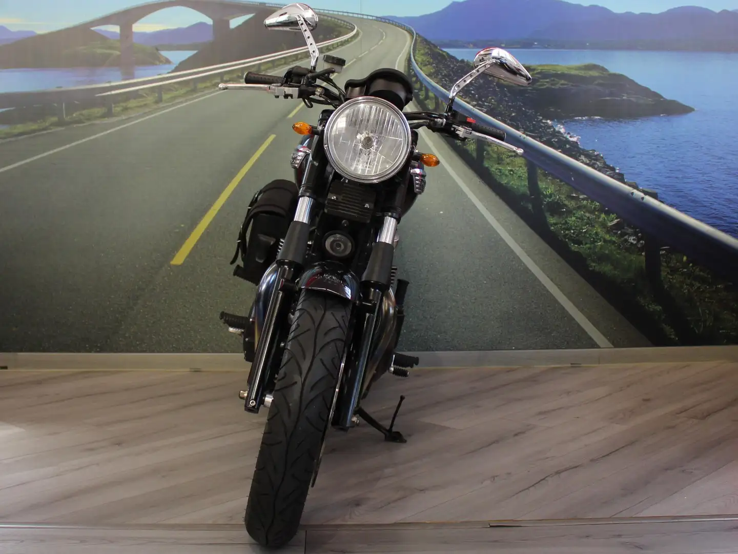 Triumph Bonneville T100 2014 - KM 19367 Fekete - 2