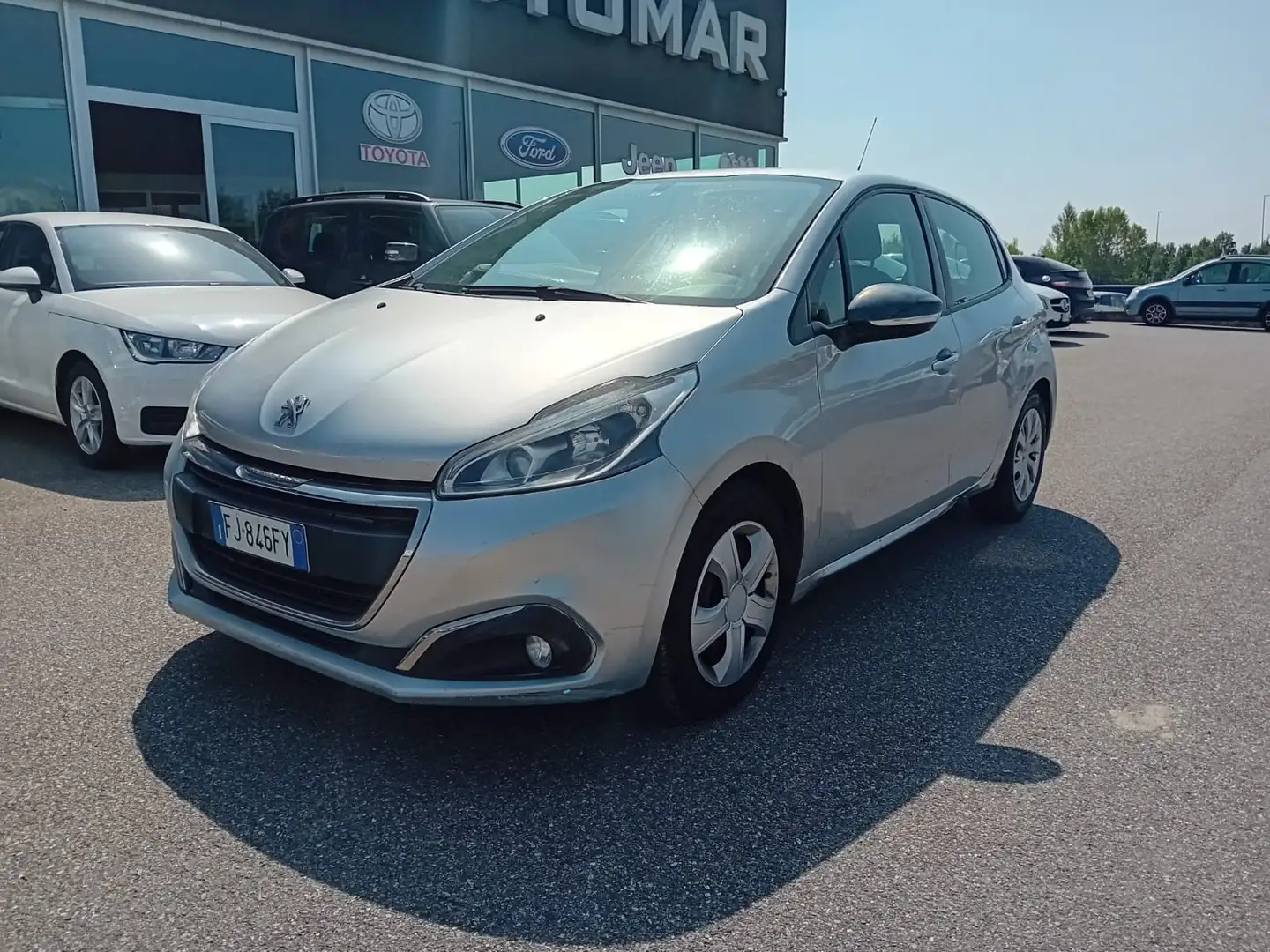 Peugeot 208 5p 1.2 68cv X COMMERCIANTI Argento - 2