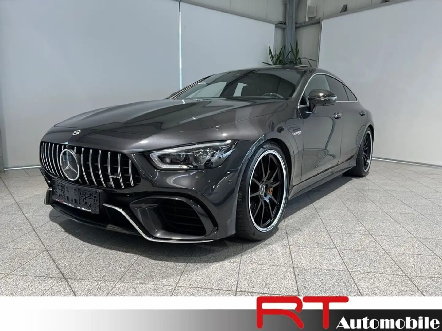 Mercedes-Benz AMG GT 63 S 4Matic+ Grau - 1