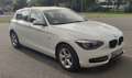 BMW 114 114d Weiß - thumbnail 3