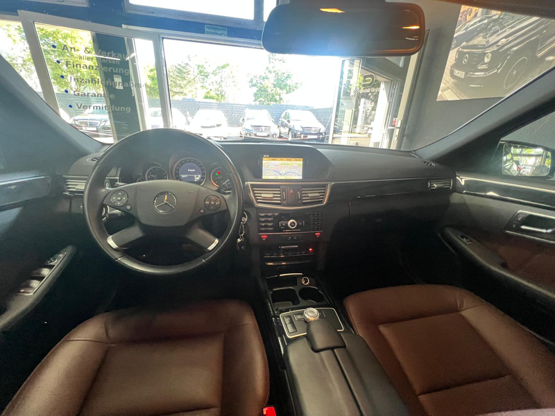 Mercedes-Benz E 350 E 300 / E 350 CDI BlueEfficiency (1.Hand,Leder,WR) — photo 8