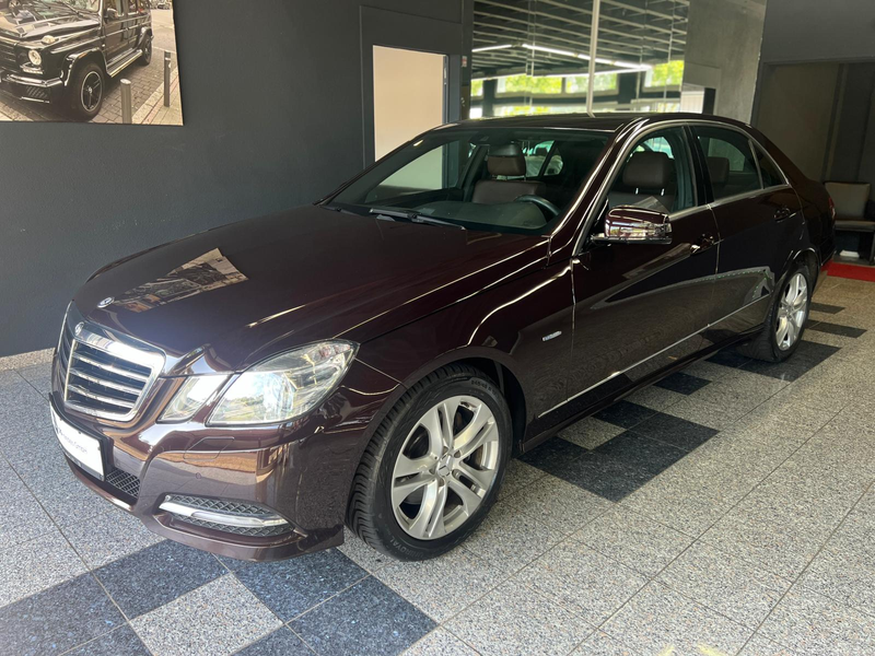 Mercedes-Benz E 350 E 300 / E 350 CDI BlueEfficiency (1.Hand,Leder,WR) — photo 2
