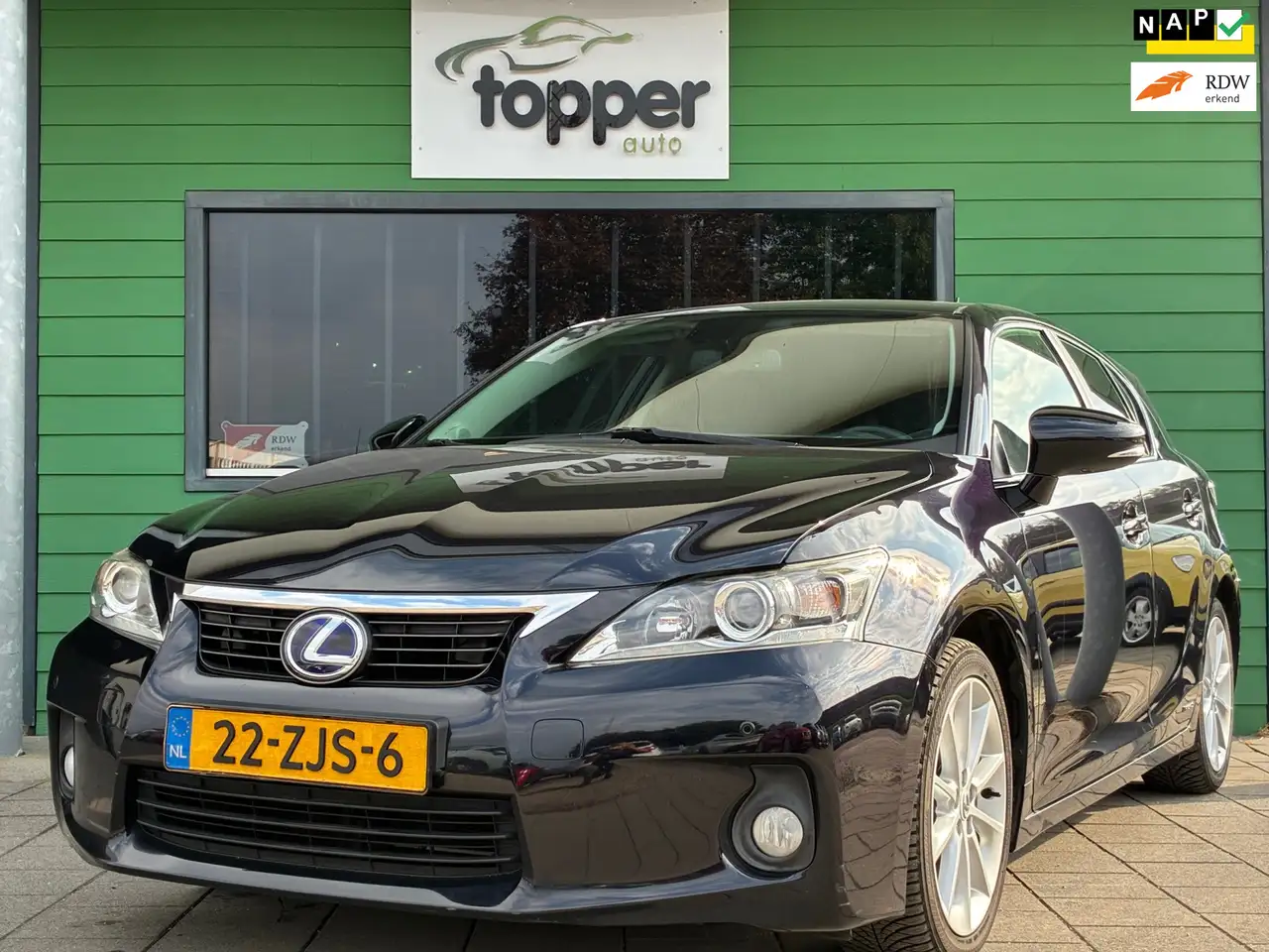 Lexus CT 200h