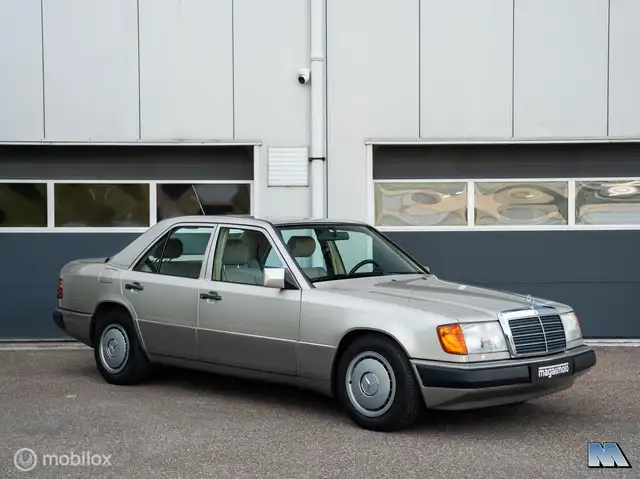 Mercedes-Benz 300 W124 E klasse E