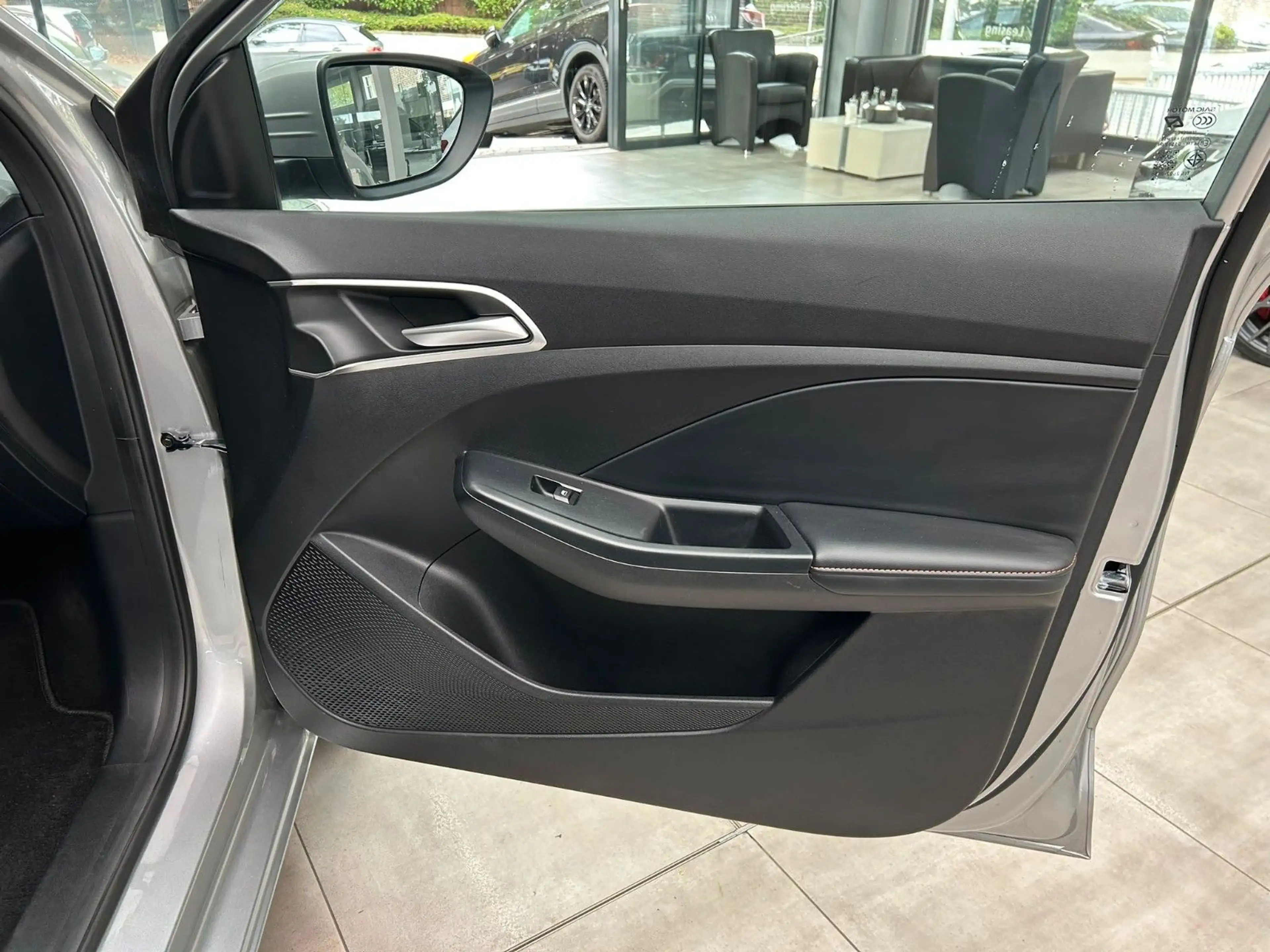 MG MG3 1.5 Hybrid+ 143 kW Luxury 360°-Kamera Navi — photo 11
