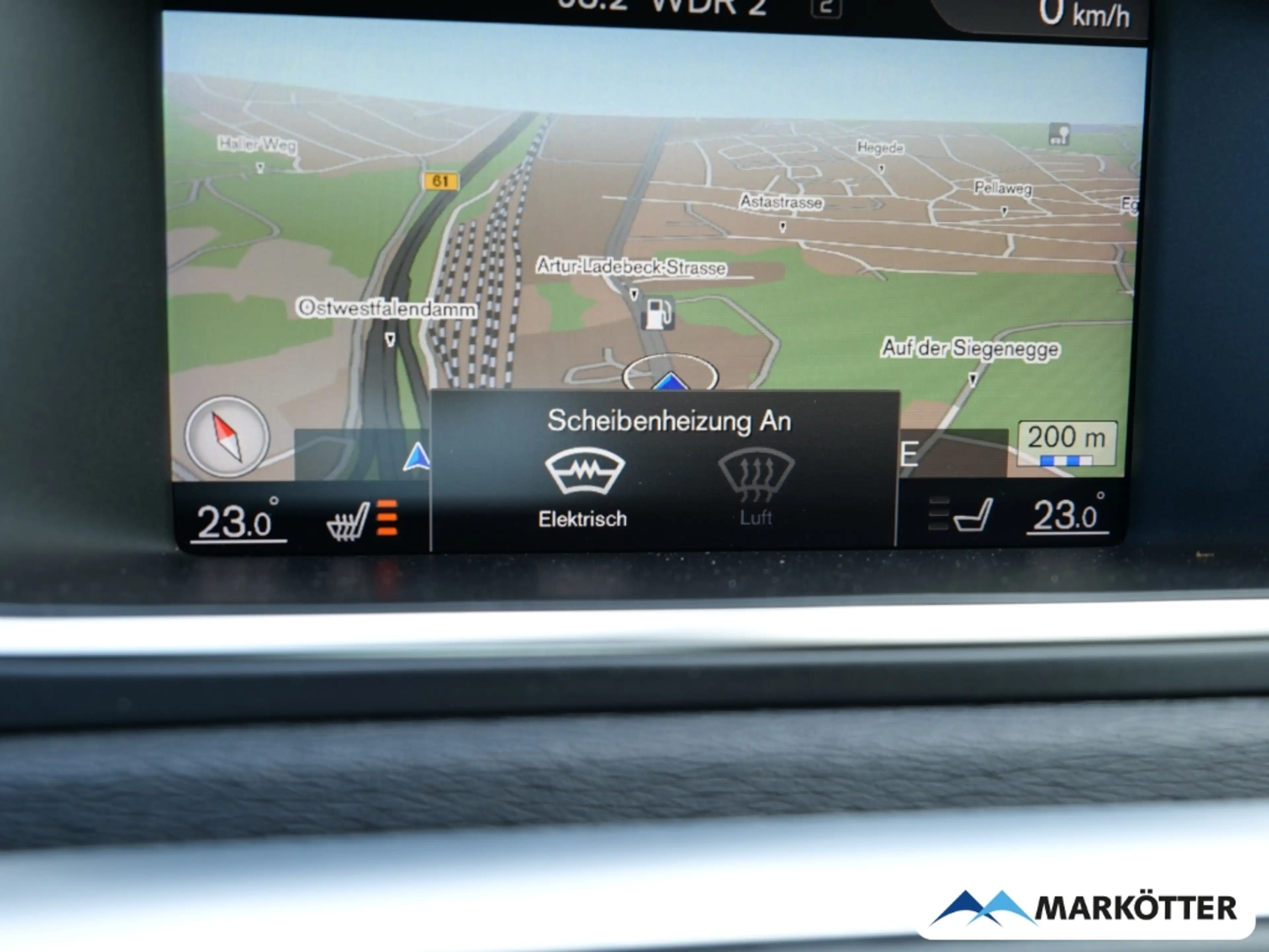 Volvo V40 D3 Momentum Style Navi/LED/Kamera/Winter-Paket — photo 14