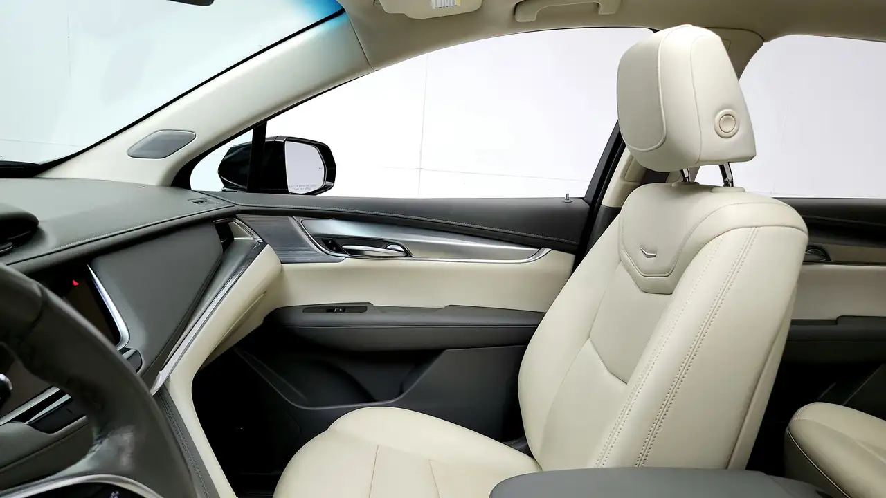 Cadillac XT5 снимка Cadillac XT5