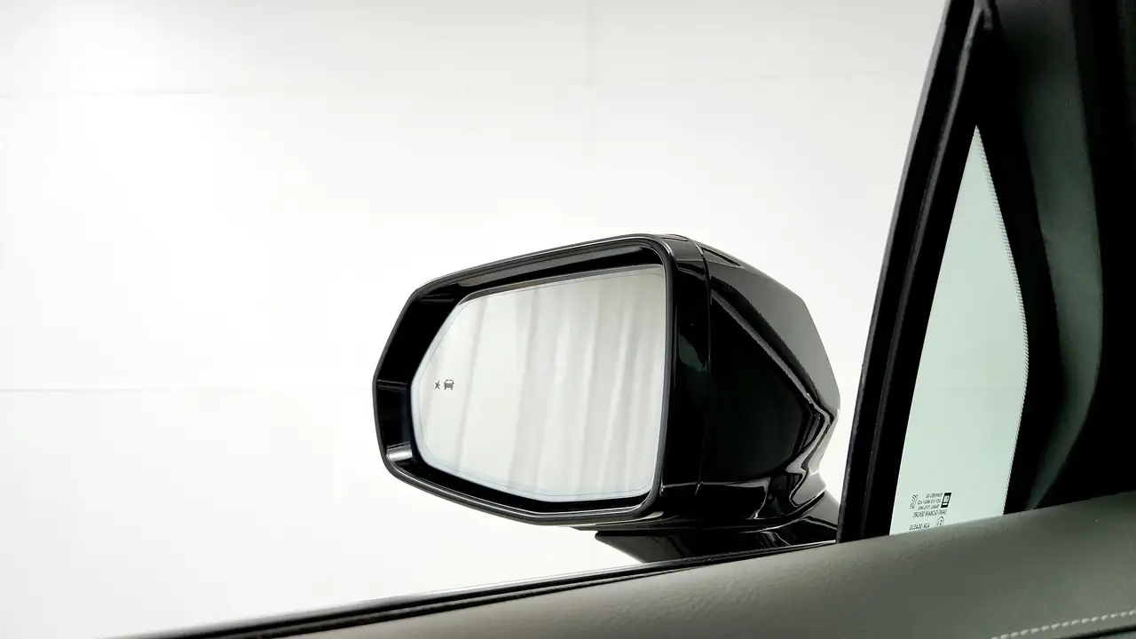 Cadillac XT5 снимка Cadillac XT5
