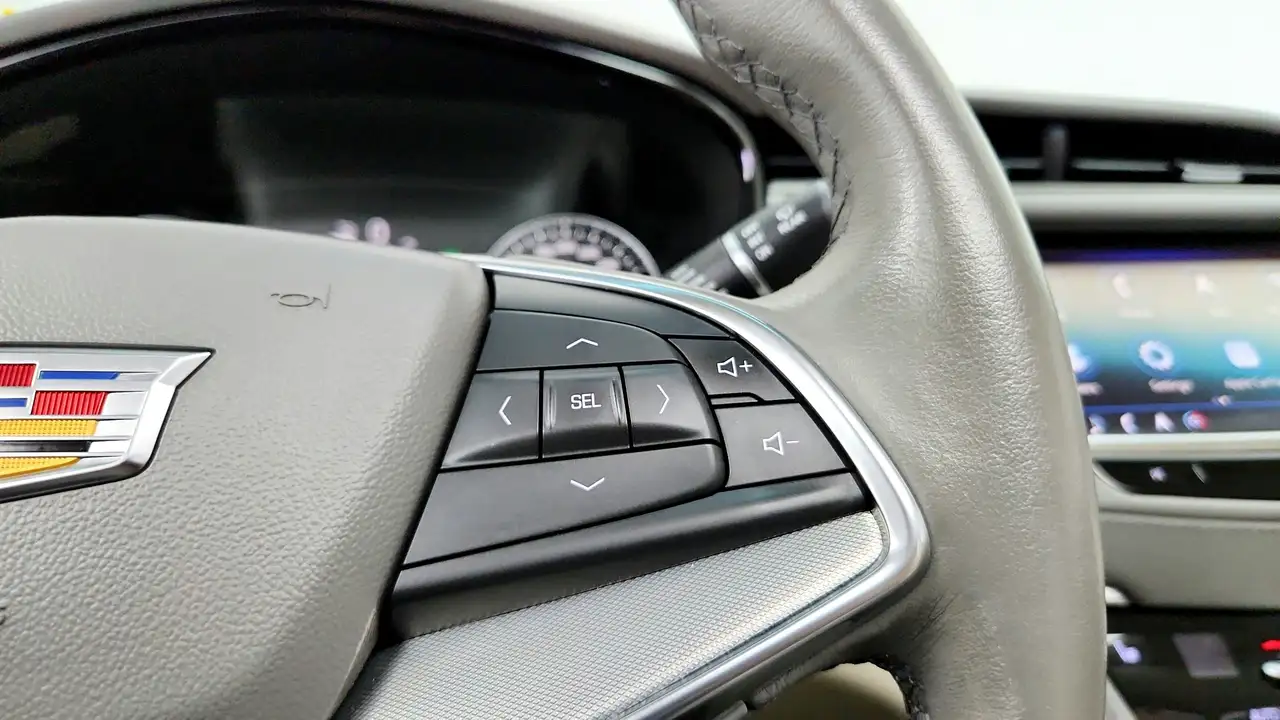 Cadillac XT5 снимка Cadillac XT5