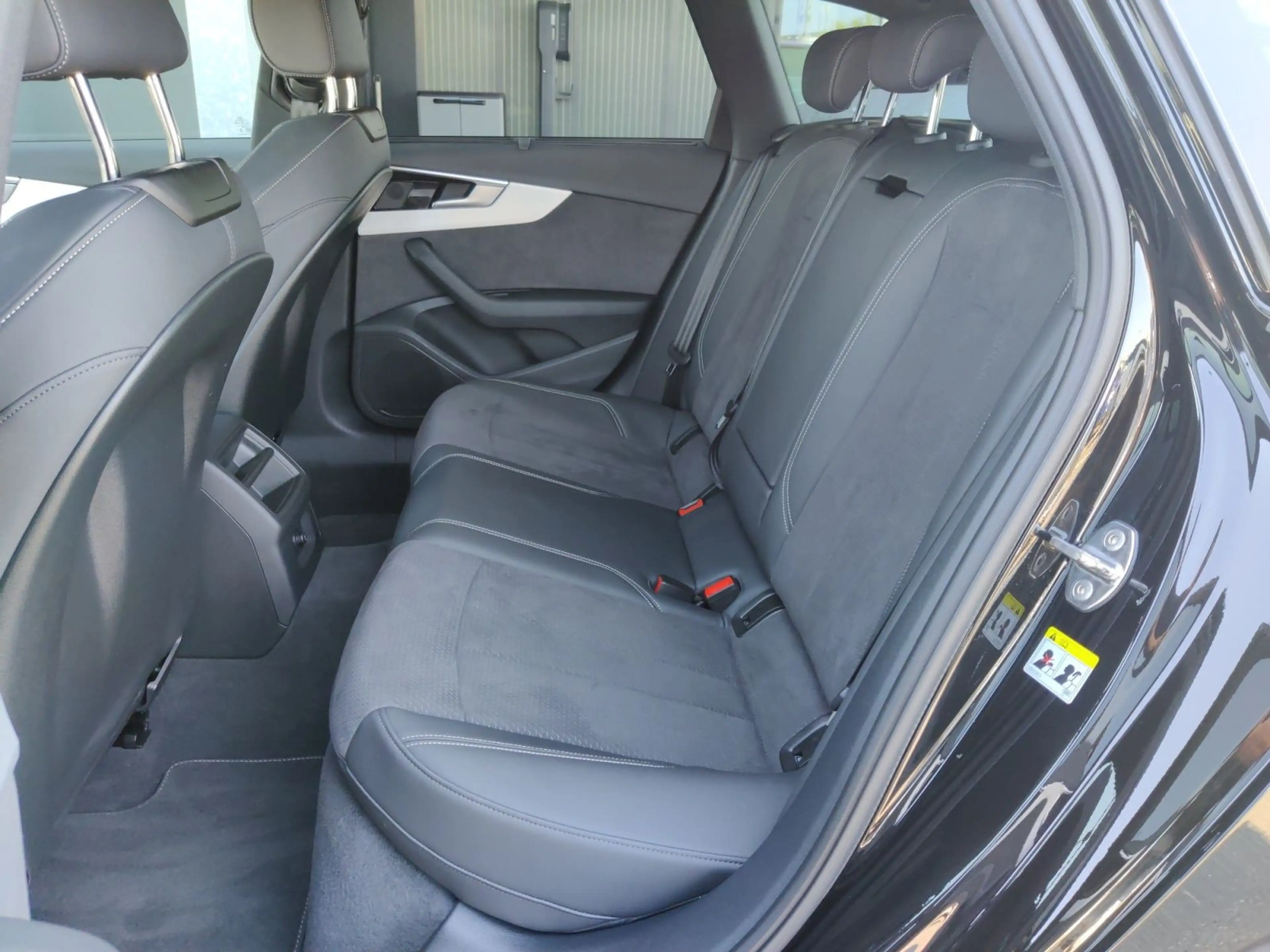 Audi S4 55 TDI q. Tiptr. competition Edition, A — photo 13