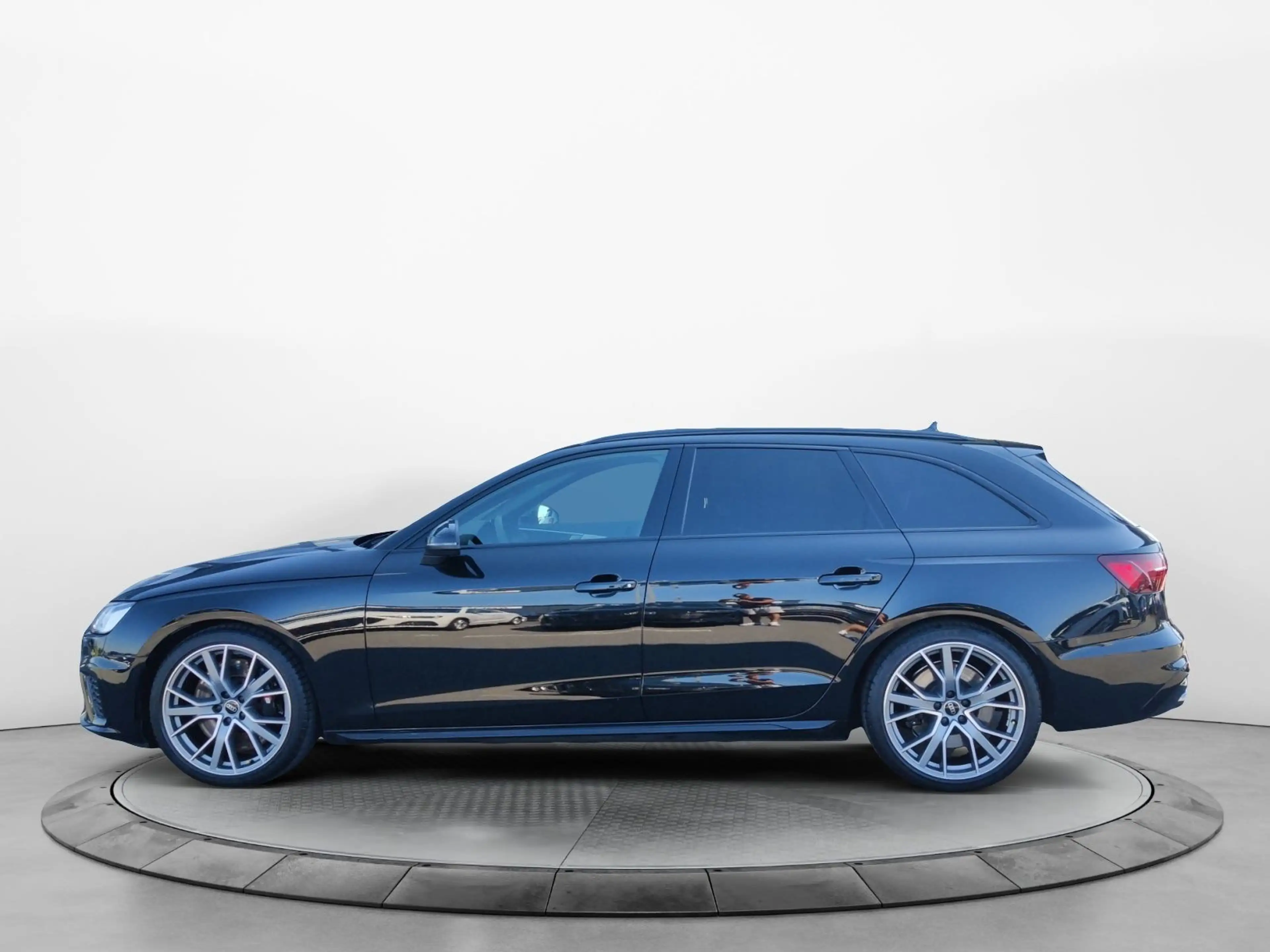 Audi S4 55 TDI q. Tiptr. competition Edition, A — photo 2