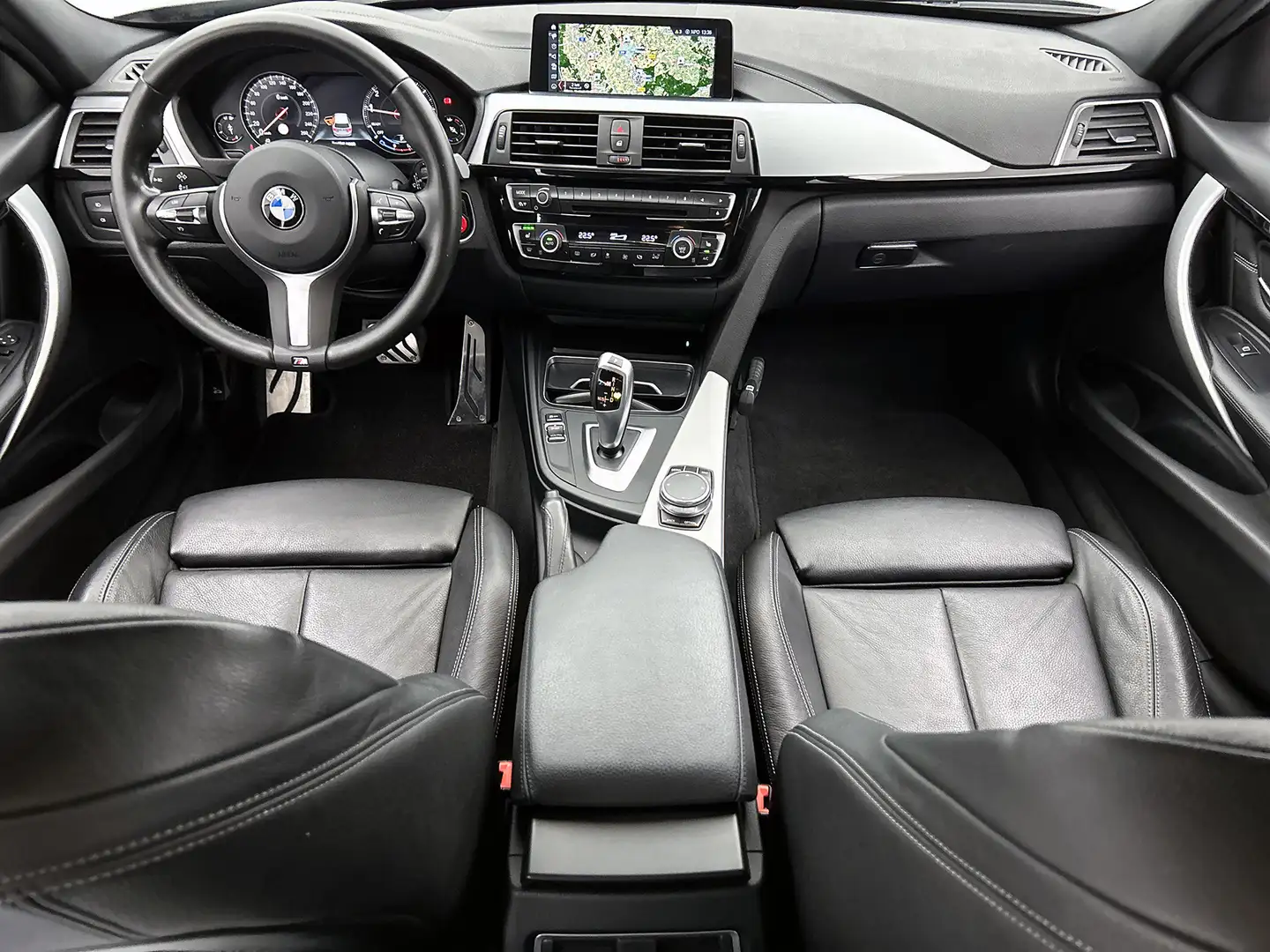 BMW 318 3-serie Touring 318i M Sport Edition(NL-auto, Deal Negro - 2